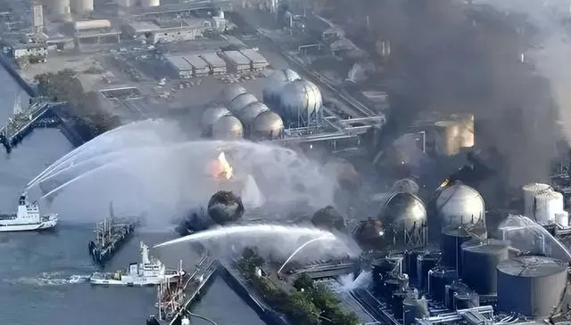 日本排放核污水地铁逃生玩家_日本核污水排放模拟_日本核废水下水道