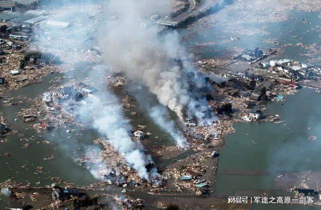 日本核污水两年后排放_日本核污水模拟_日本排放核污水地铁逃生玩家