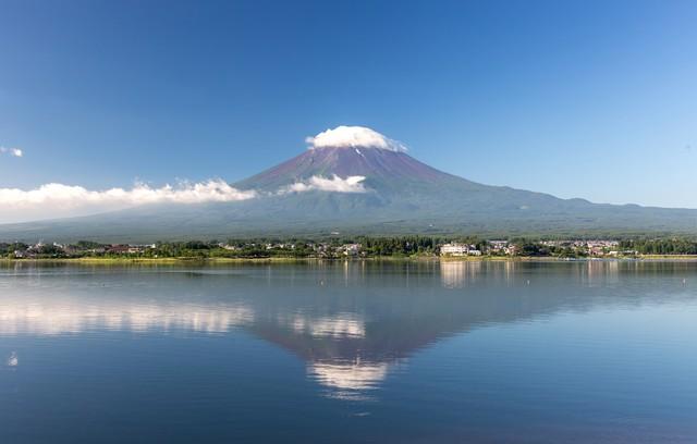 核污水倒进火山口会怎样_核污水扔进火山口_核废水倒入火山口